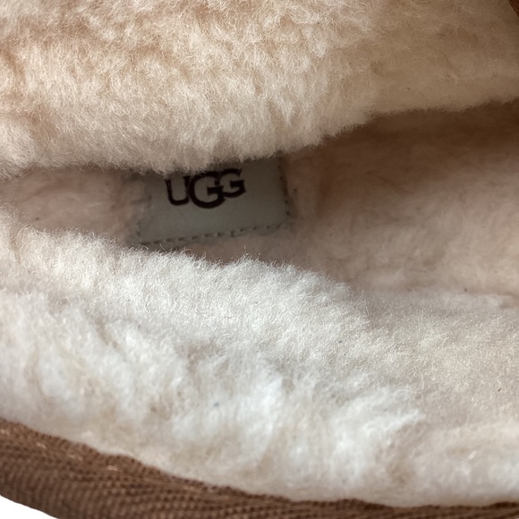 UGG PURE Wool Neumel Boot 14